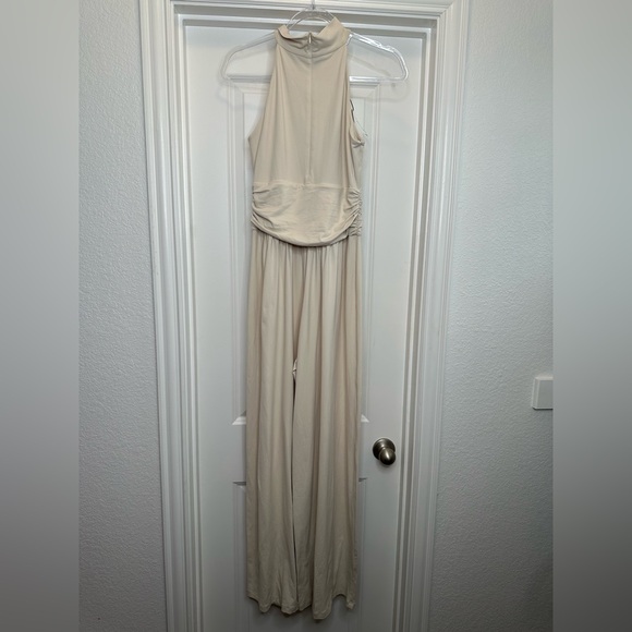 Susana Monaco Ruched Mock Neck Jumpsuit in a‎ cream color size Large - Picture 12 of 13